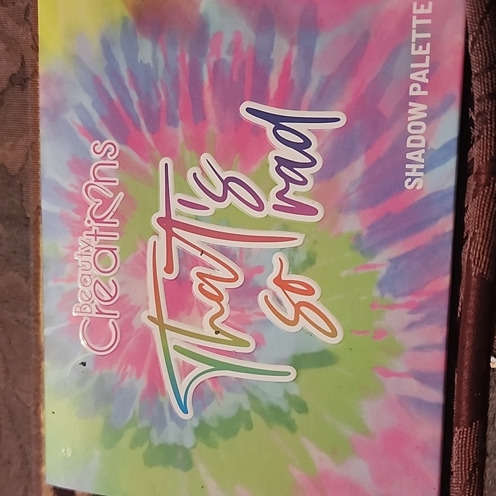Eyeshadow pallet